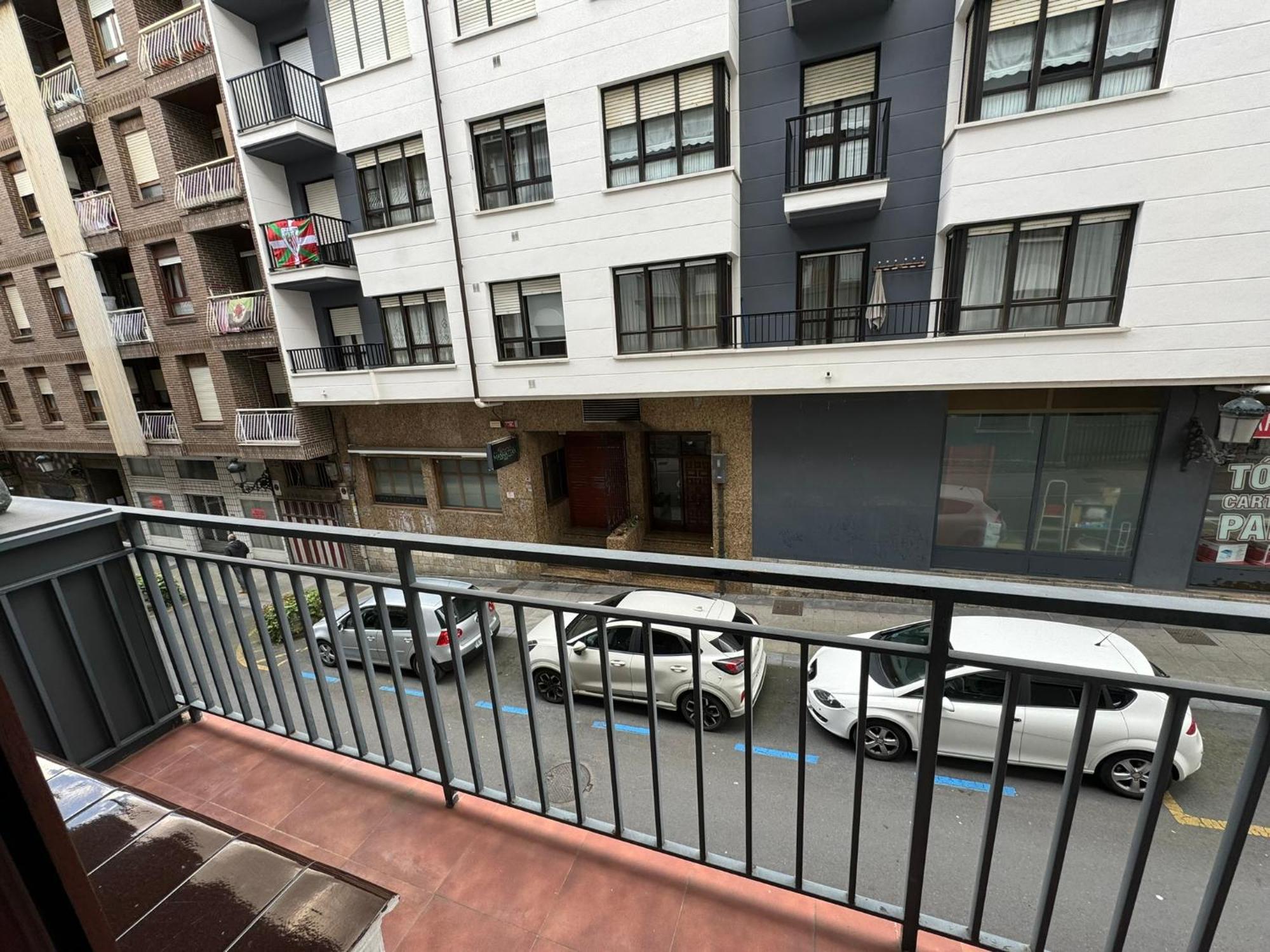 Byandreea Apartaments Etxebi Guernica y Luno Dış mekan fotoğraf